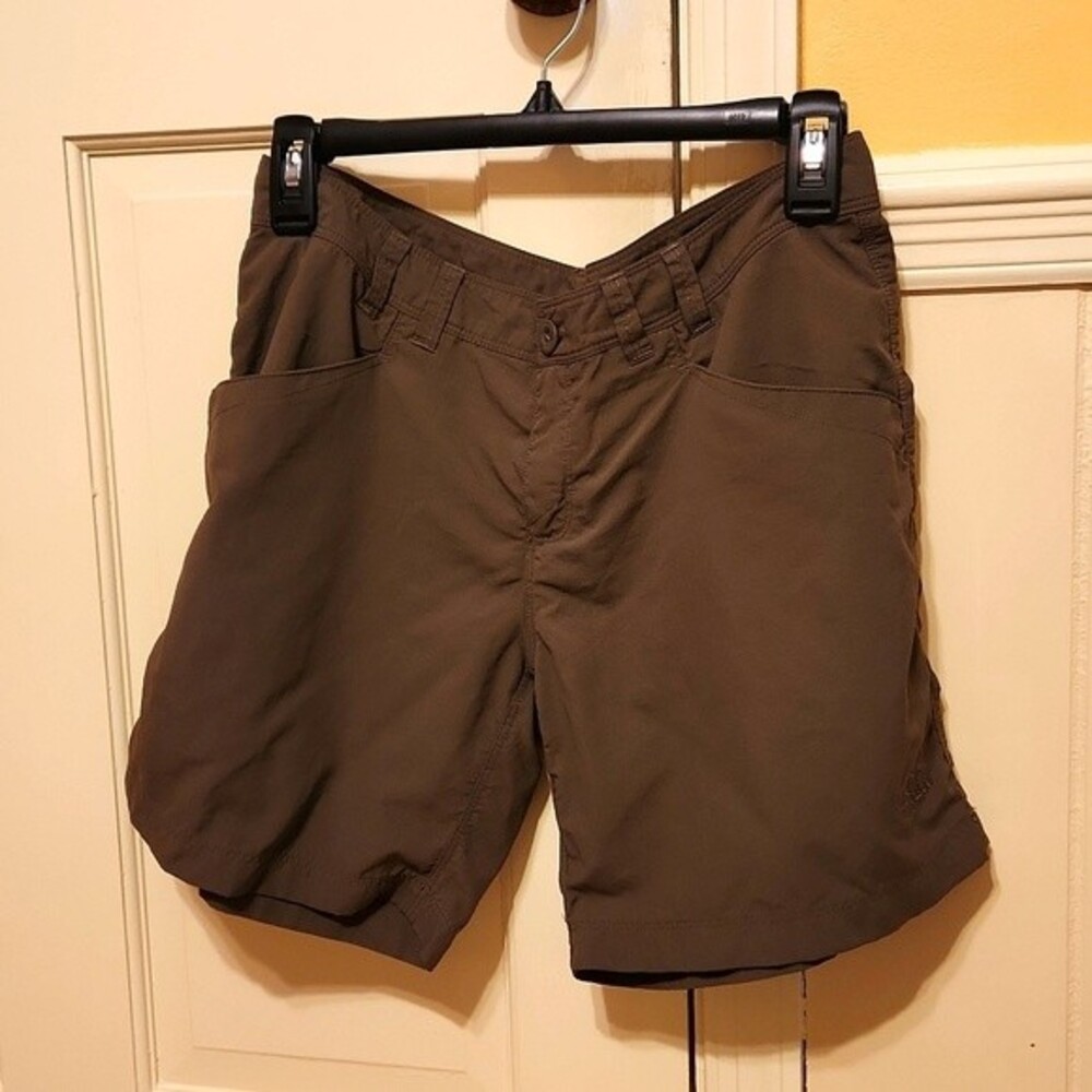 North Face Women's Green Khaki Hiking Outdoor Shorts Size 8